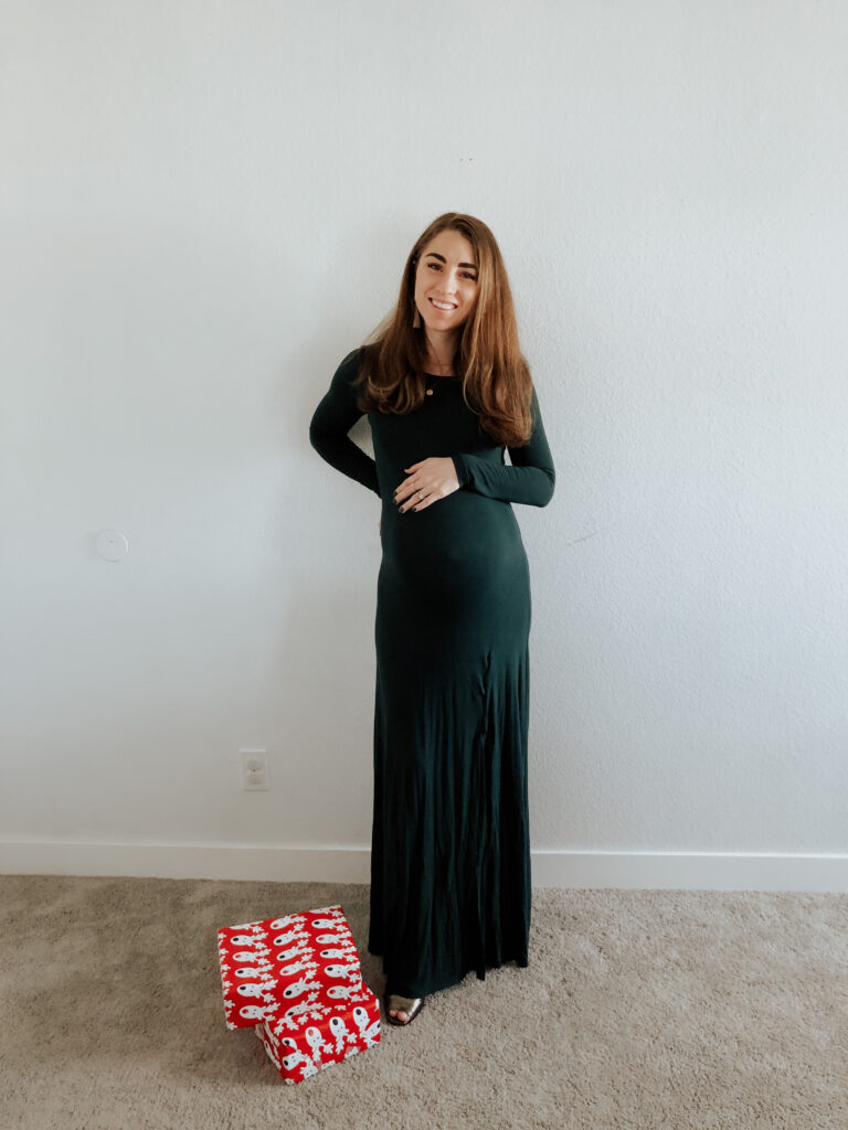 What to Look for in Maternity Leggings & 6 Looks to Style Them